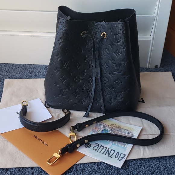 louis vuitton neonoe empreinte black